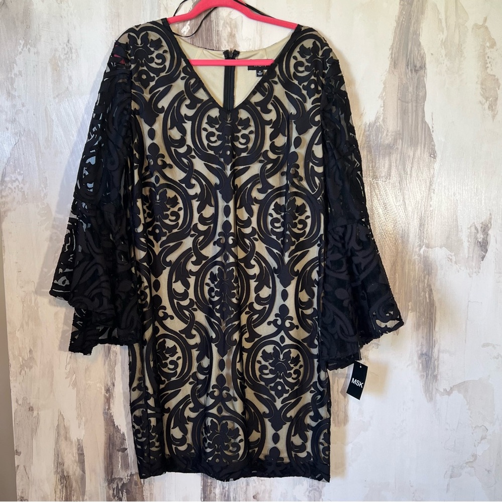 NWT MSK Bell-Sleeve Black Lace Dress with Nude Lining Size 16